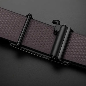 Stylish men's faux leather belt